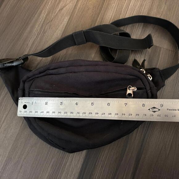 Vintage Jansport Fanny Pack Black Double Zip Up Buckle Pack Black Belt Bag - Picture 4 of 7